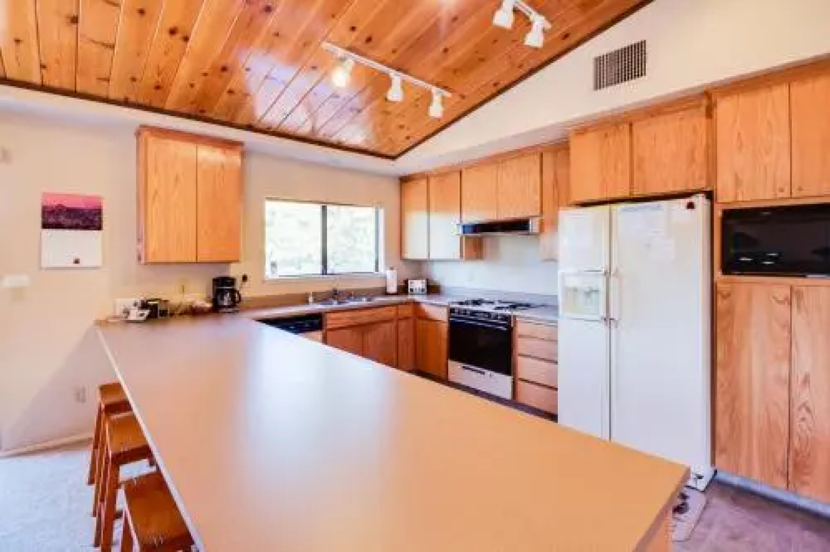 Point View Retreat 08 108