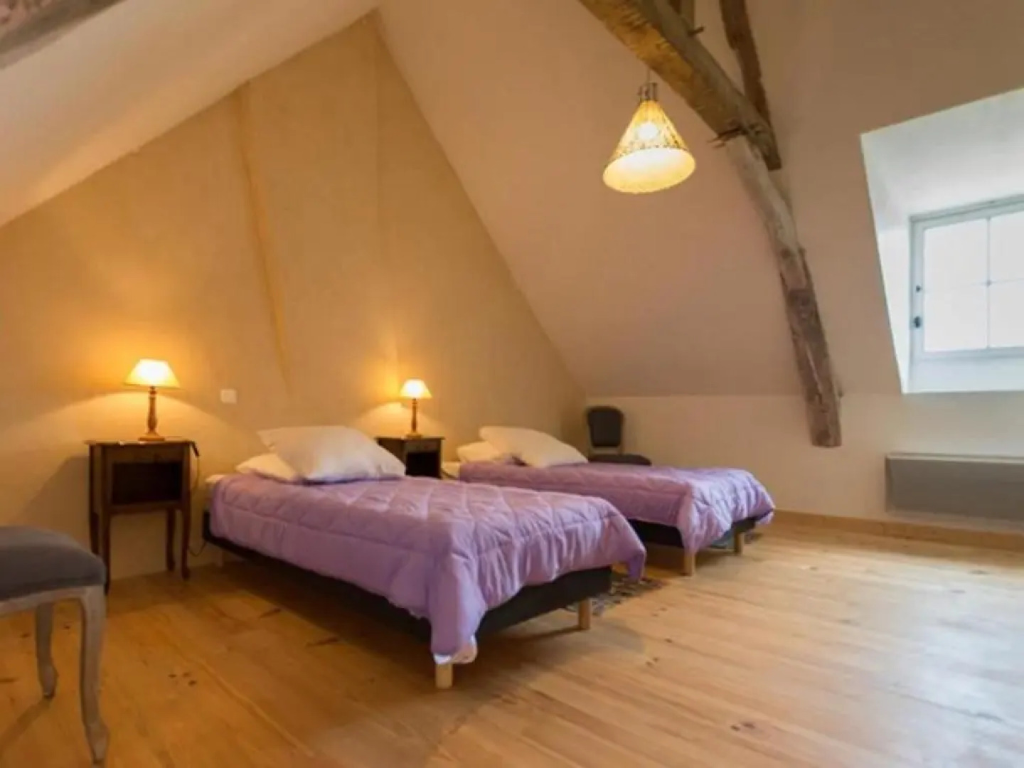 Gîte Bazouges-sur-le-Loir, 5 pièces, 8 personnes - FR-1-410-230