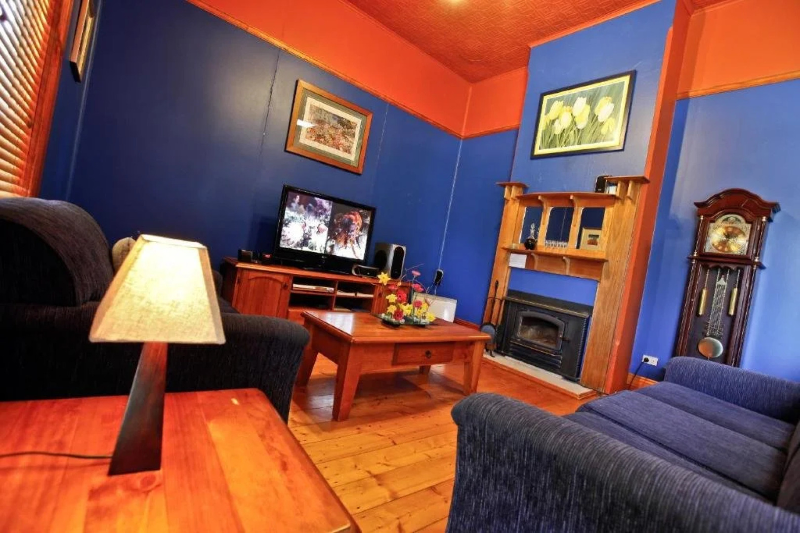 Emaroo Cottages Broken Hill