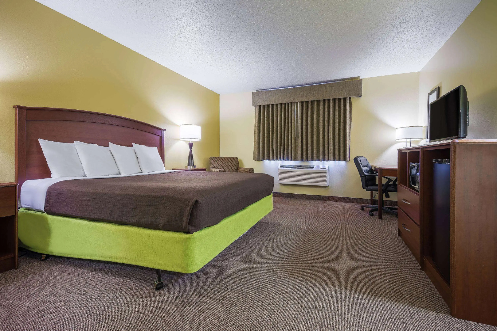 AmericInn by Wyndham Sioux Falls