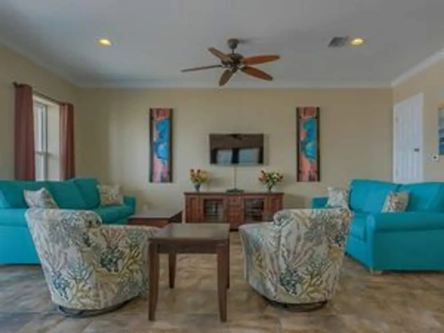 Beach Estate West by Meyer Vacation Rentals