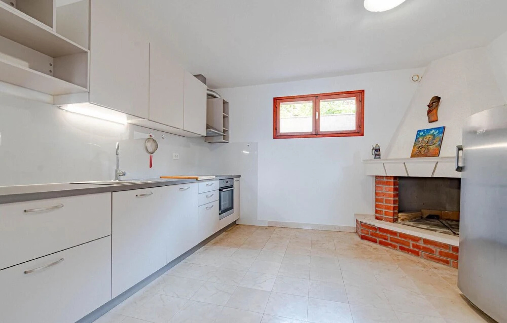 Beautiful Home in Prigradica With Wifi and 7 Bedrooms