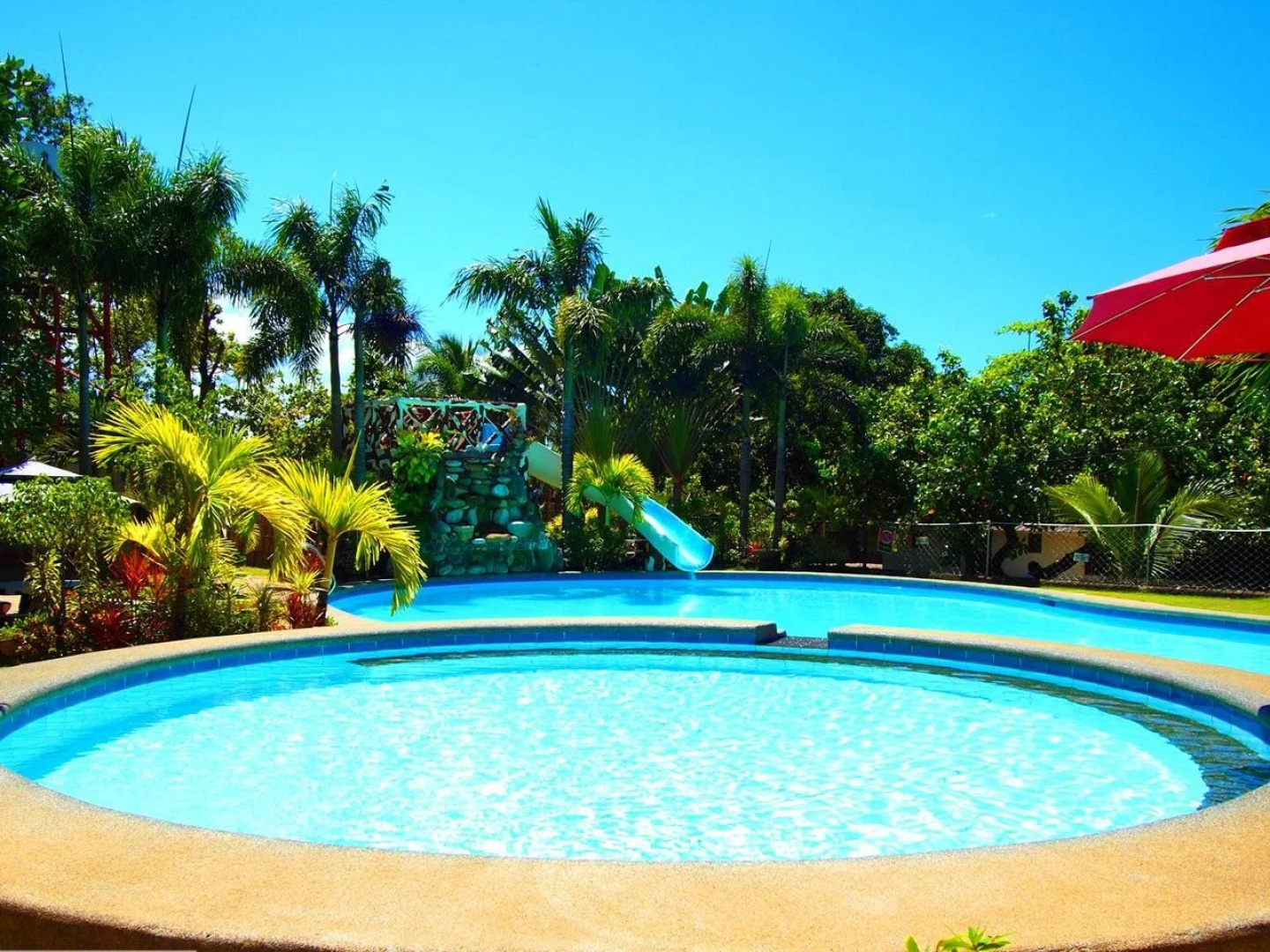 Bakasyunan Resort Zambales