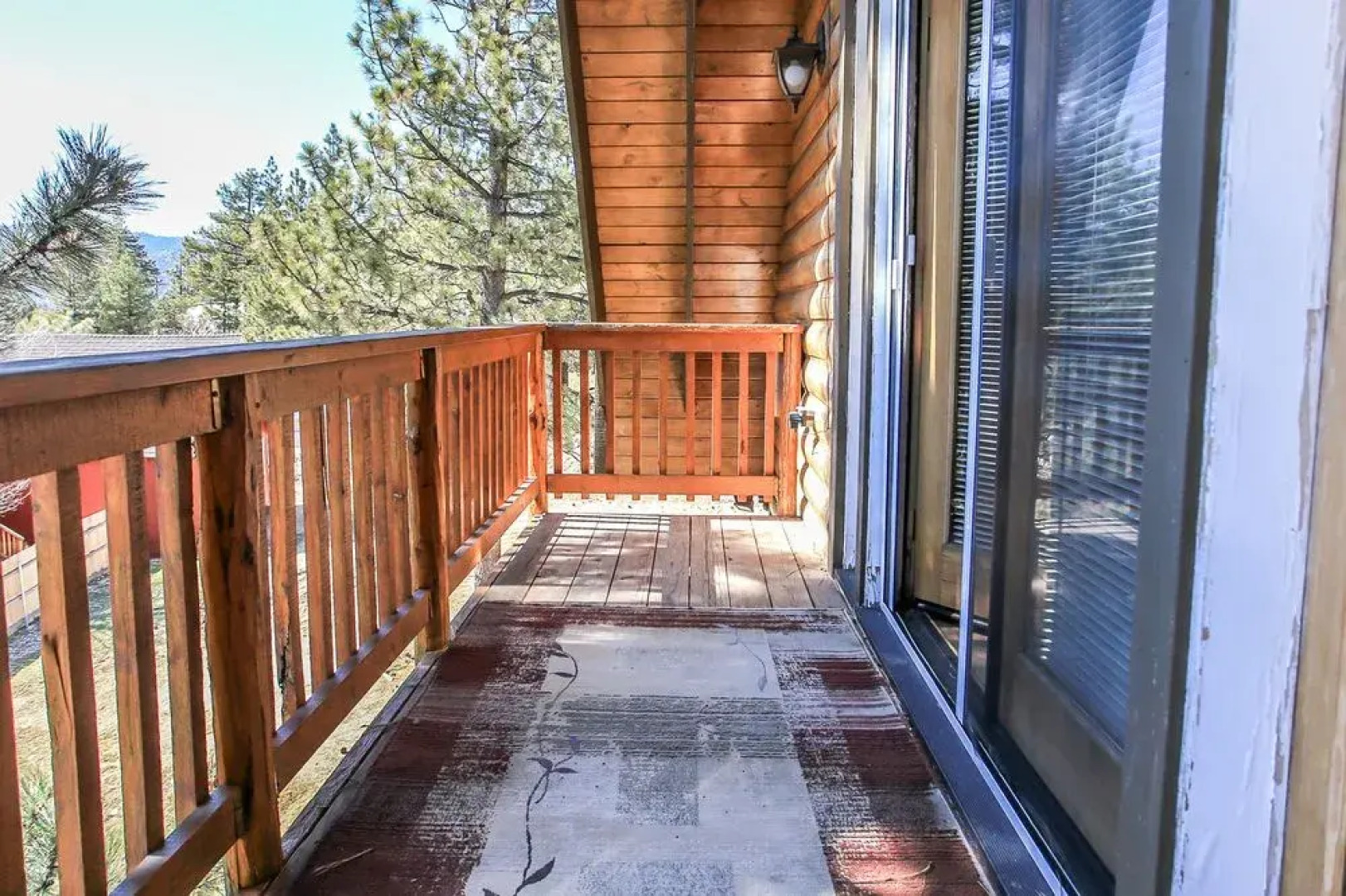 RedAwning "Cabin Big Bear" by the Lake