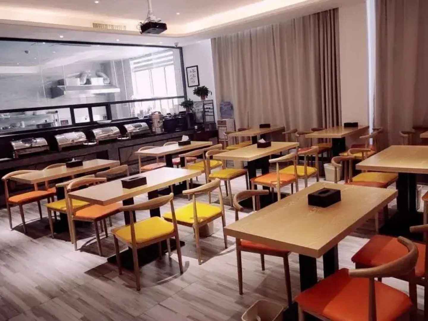 GreenTree Inn Heze Railway Station Hotel