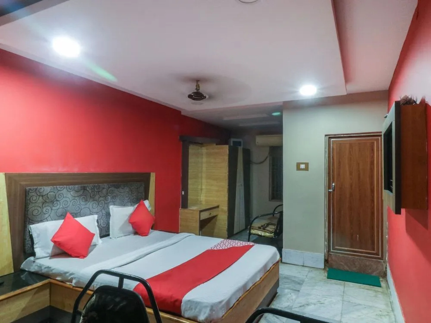 SPOT ON 35444 Hotel Nirmalya