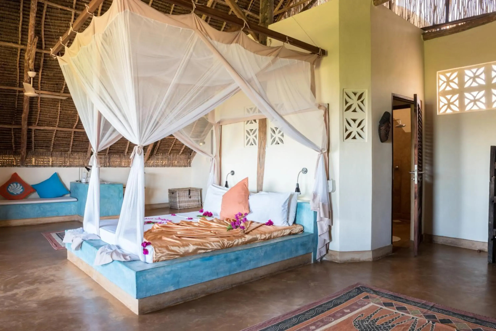 Sunshine Marine Lodge