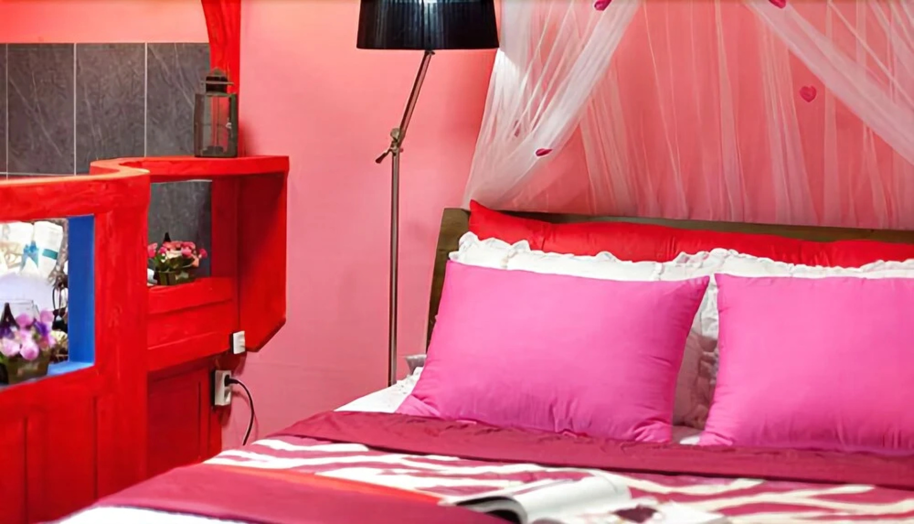 White Propose Pension