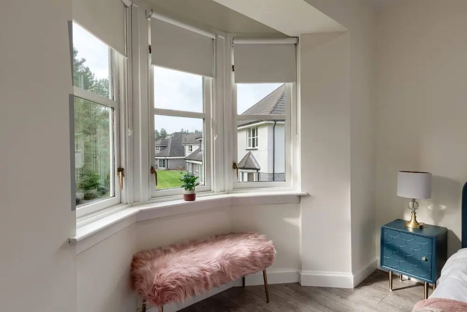 Captivating 3-bed Apartment by Gleneagles