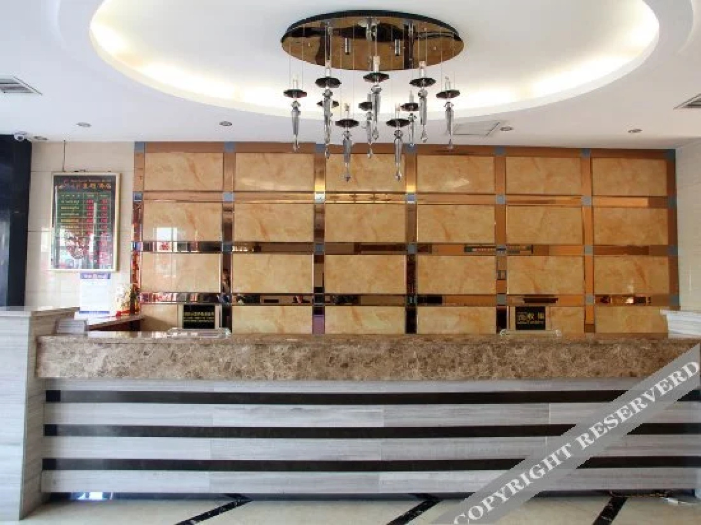 Sanchuan Theme Hotel