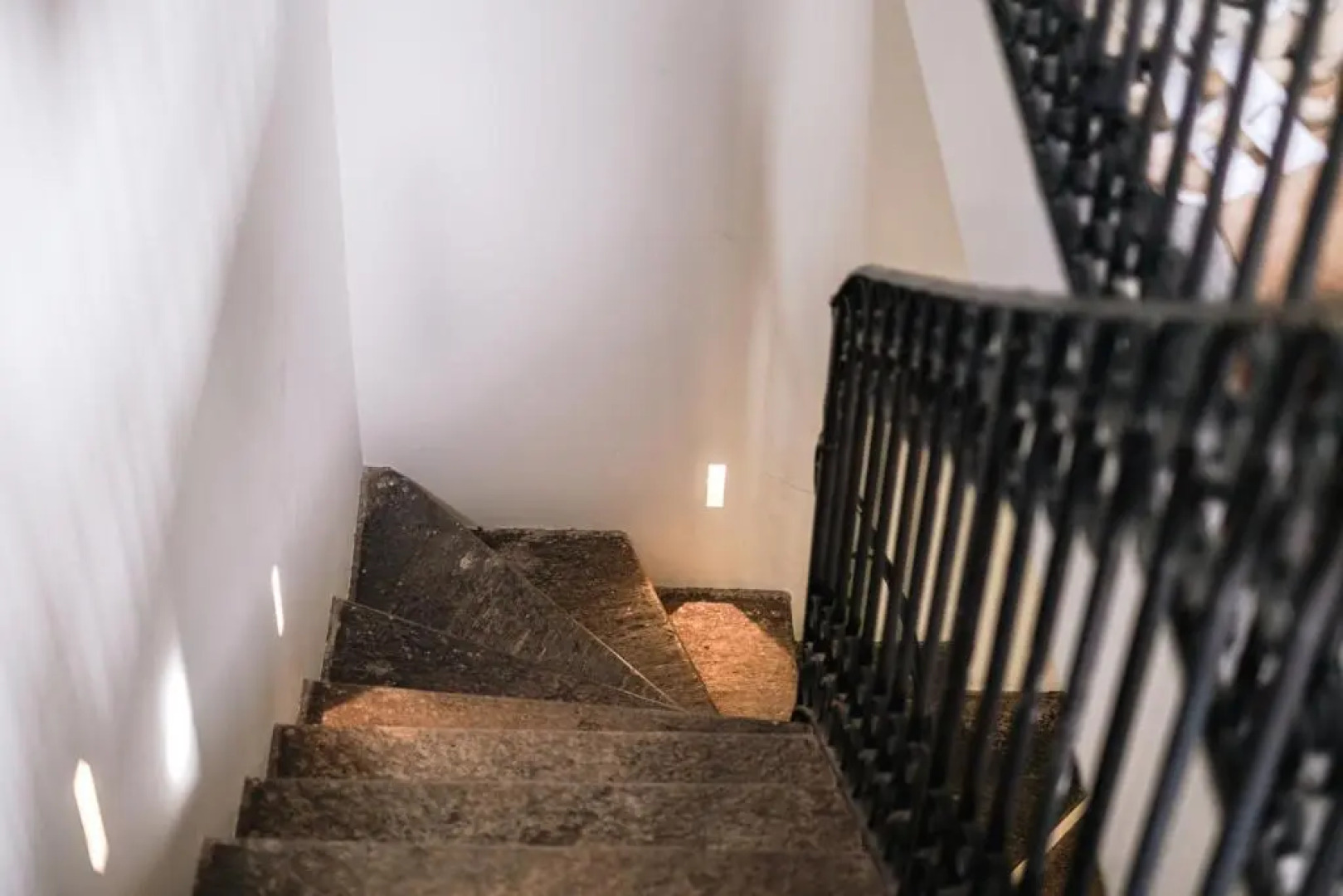 Luxury Apartment with a balcony lake Lago Maggiore