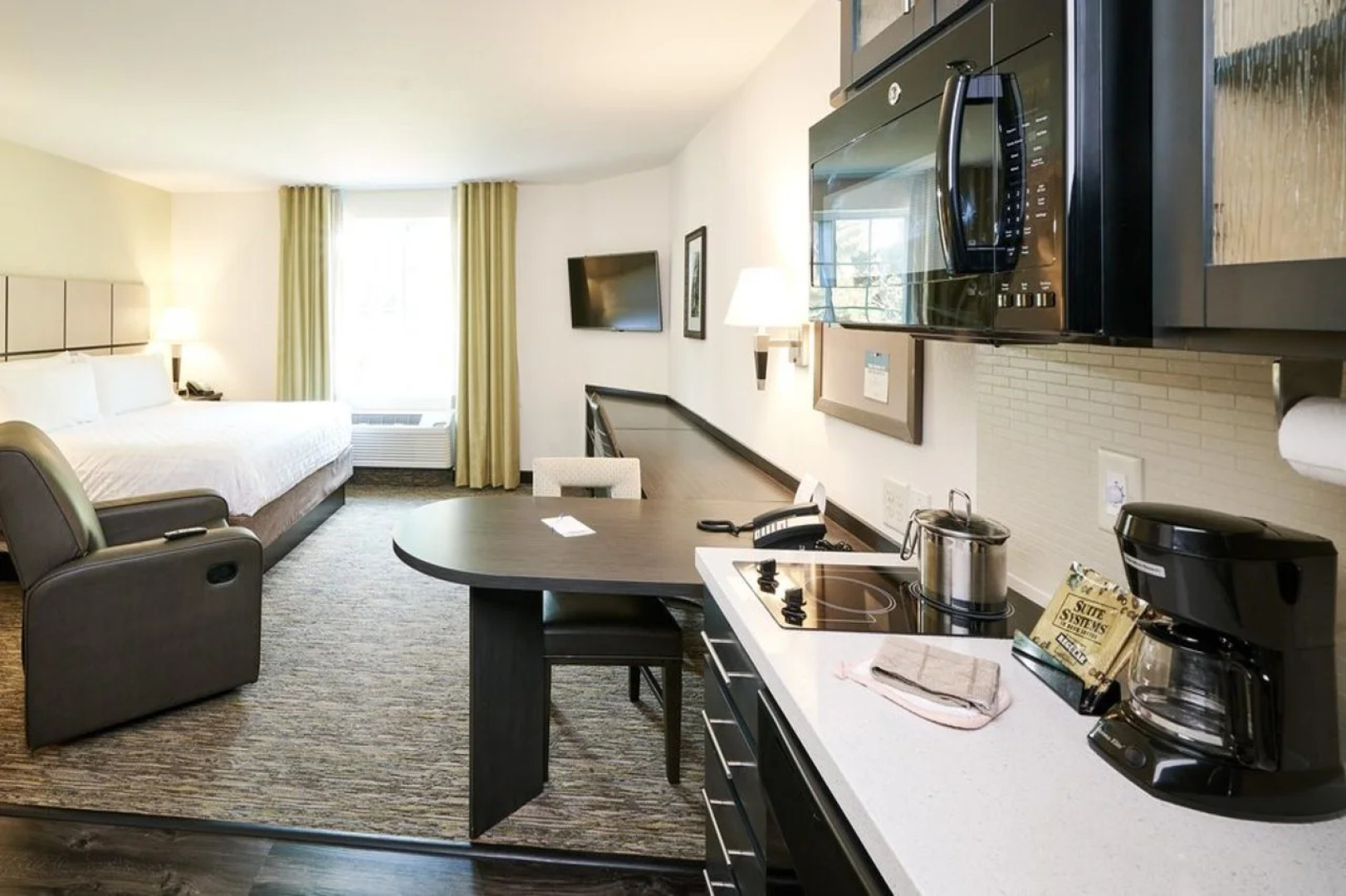 Candlewood Suites Safety Harbor - Clearwater NE by IHG