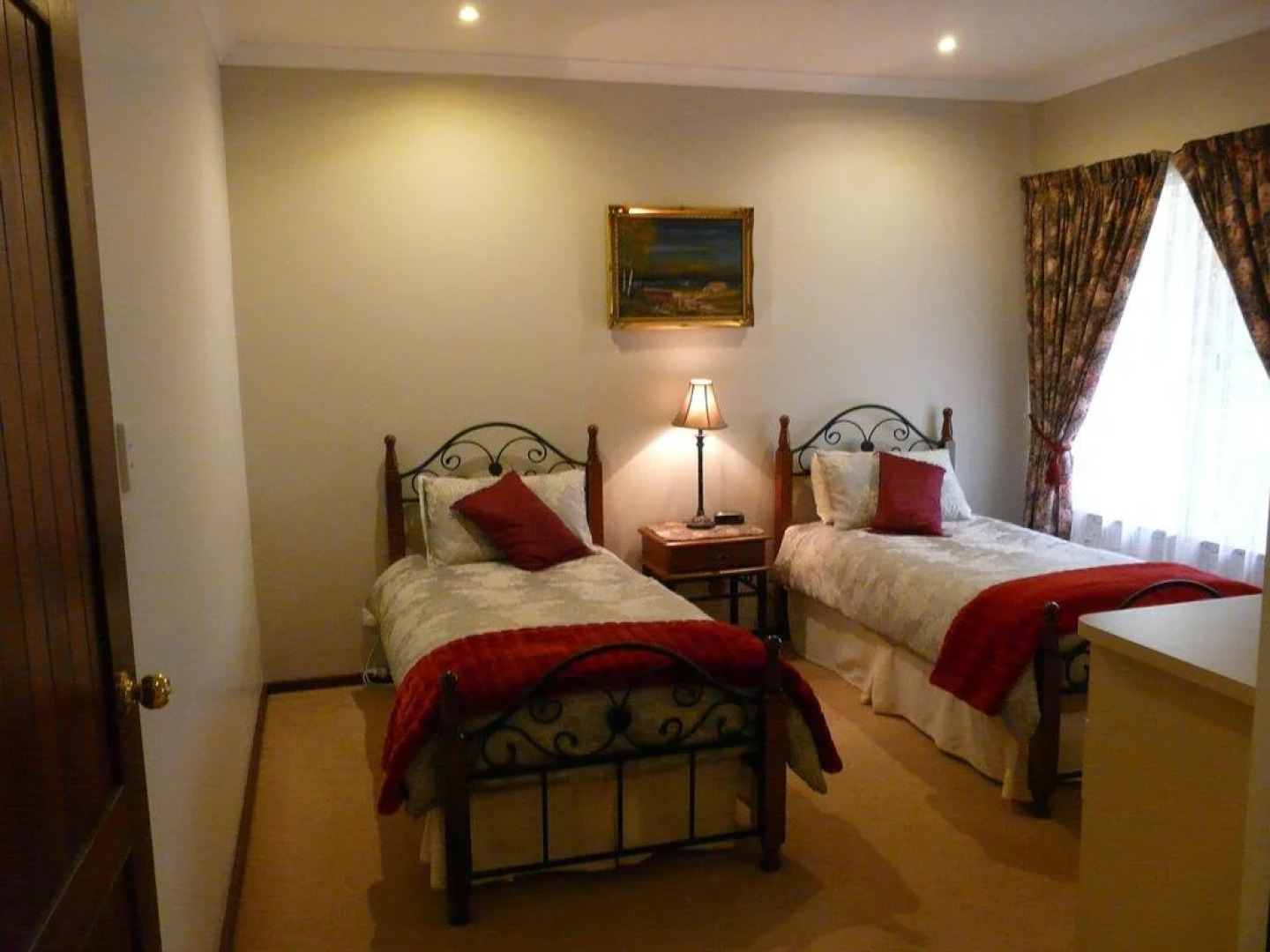 Country Charm Retreat B&B