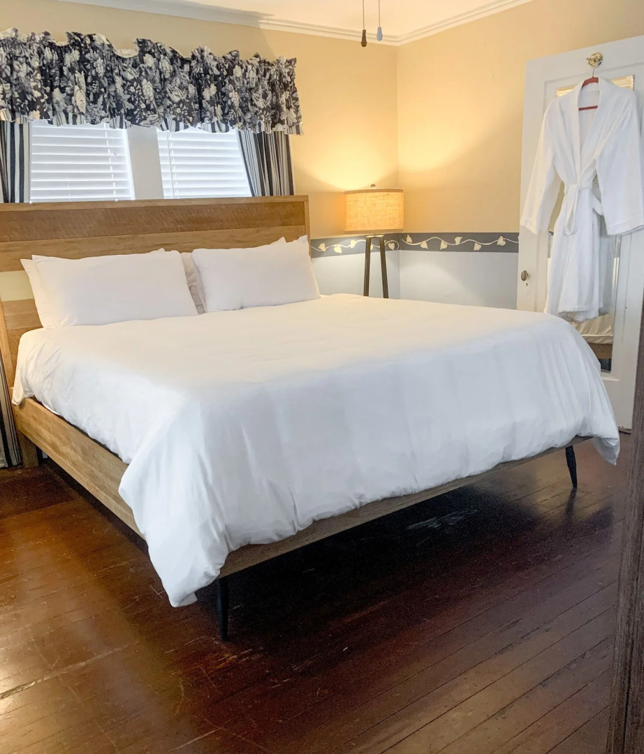 Beach Drive Inn Bed & Breakfast