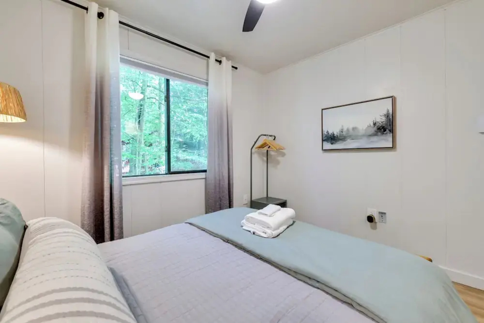 'sweetfern' Gouldsboro Cabin: Deck + Lake Access