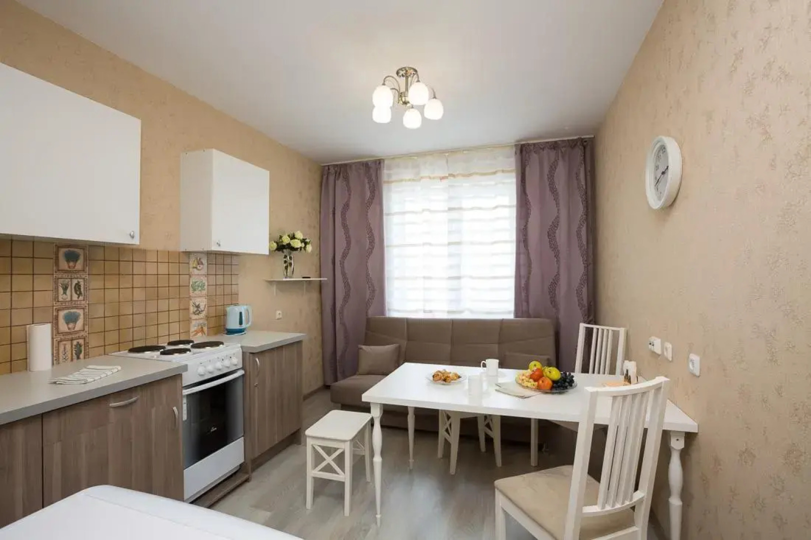 Этажидейли на проспекте Космонавтов 46а