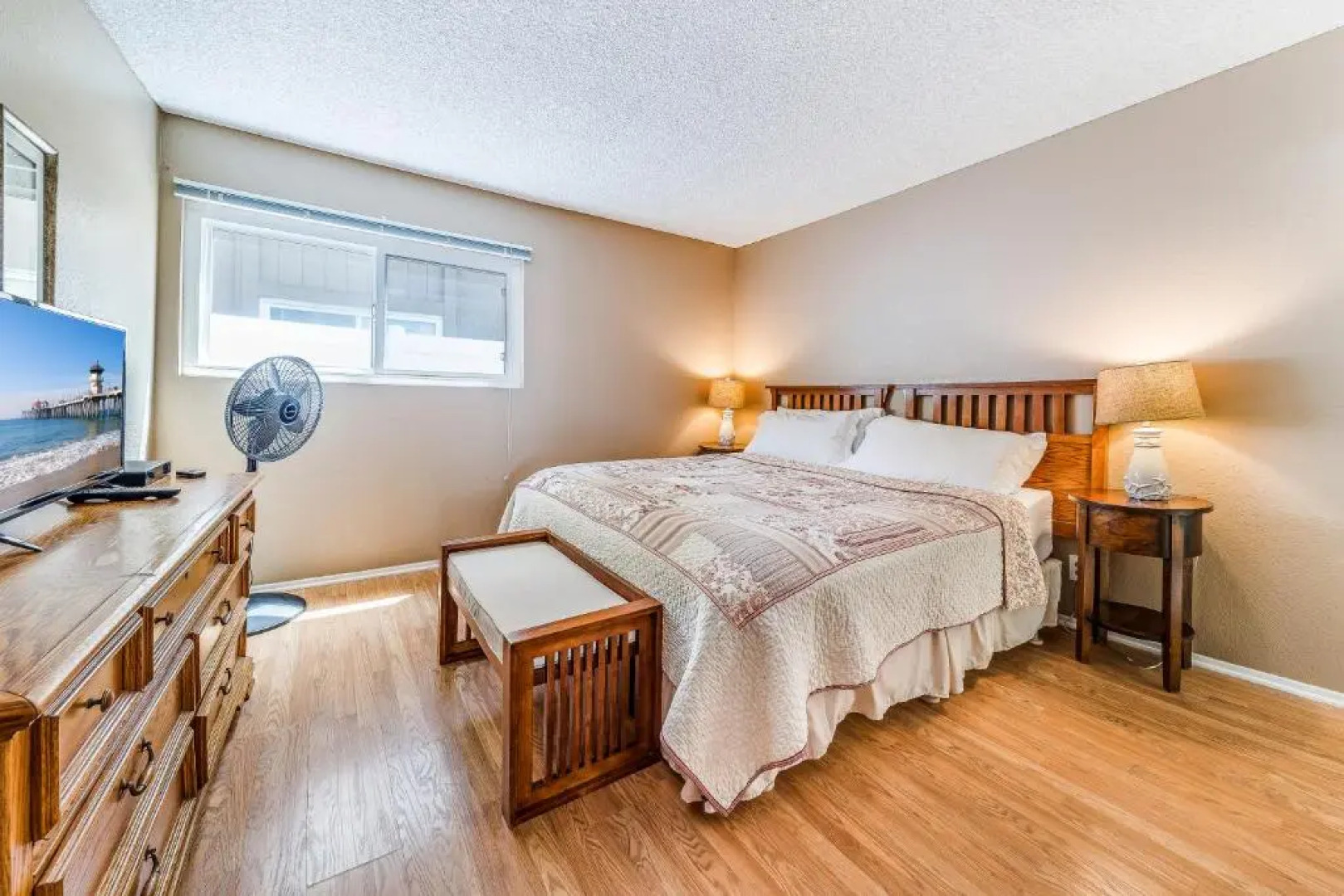 22 Huntington St. 2bdr