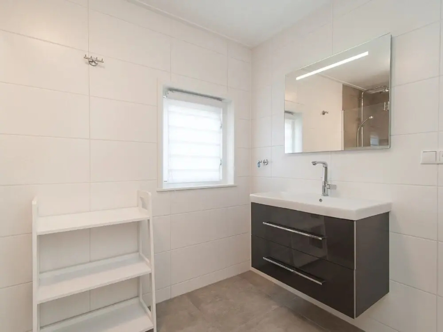 Comfortable House With a Private Jetty, in Lemmer