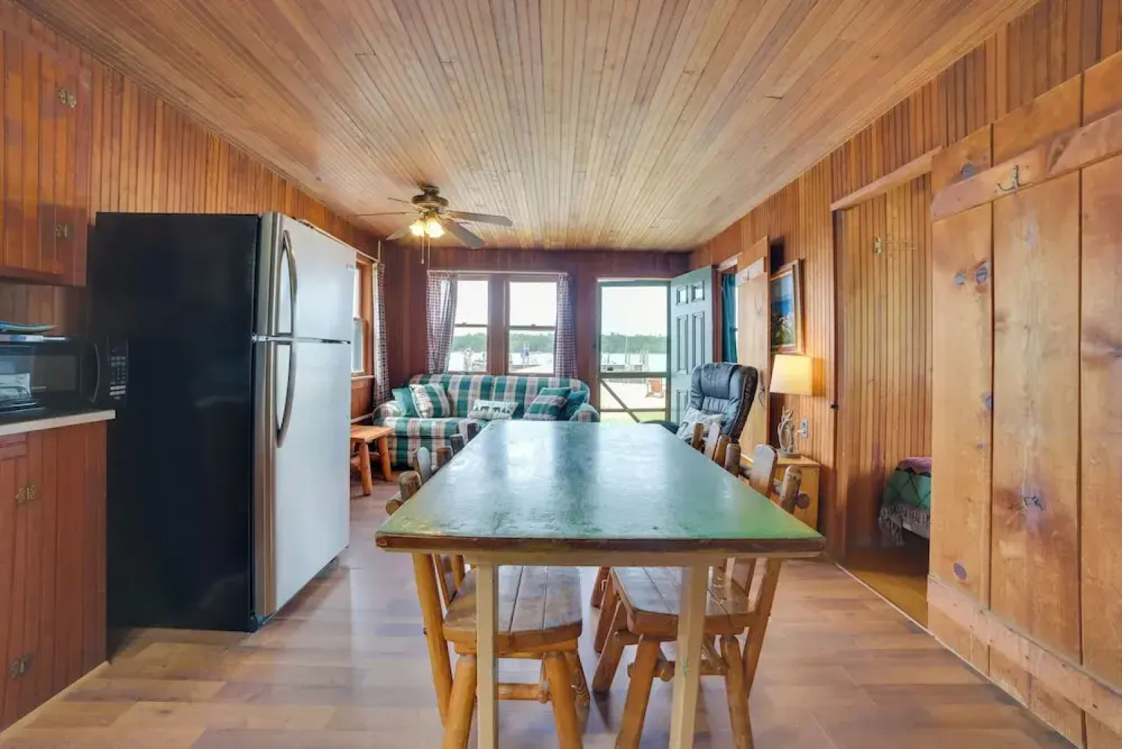Beach & Dock Access: Upper Peninsula Cabin Retreat