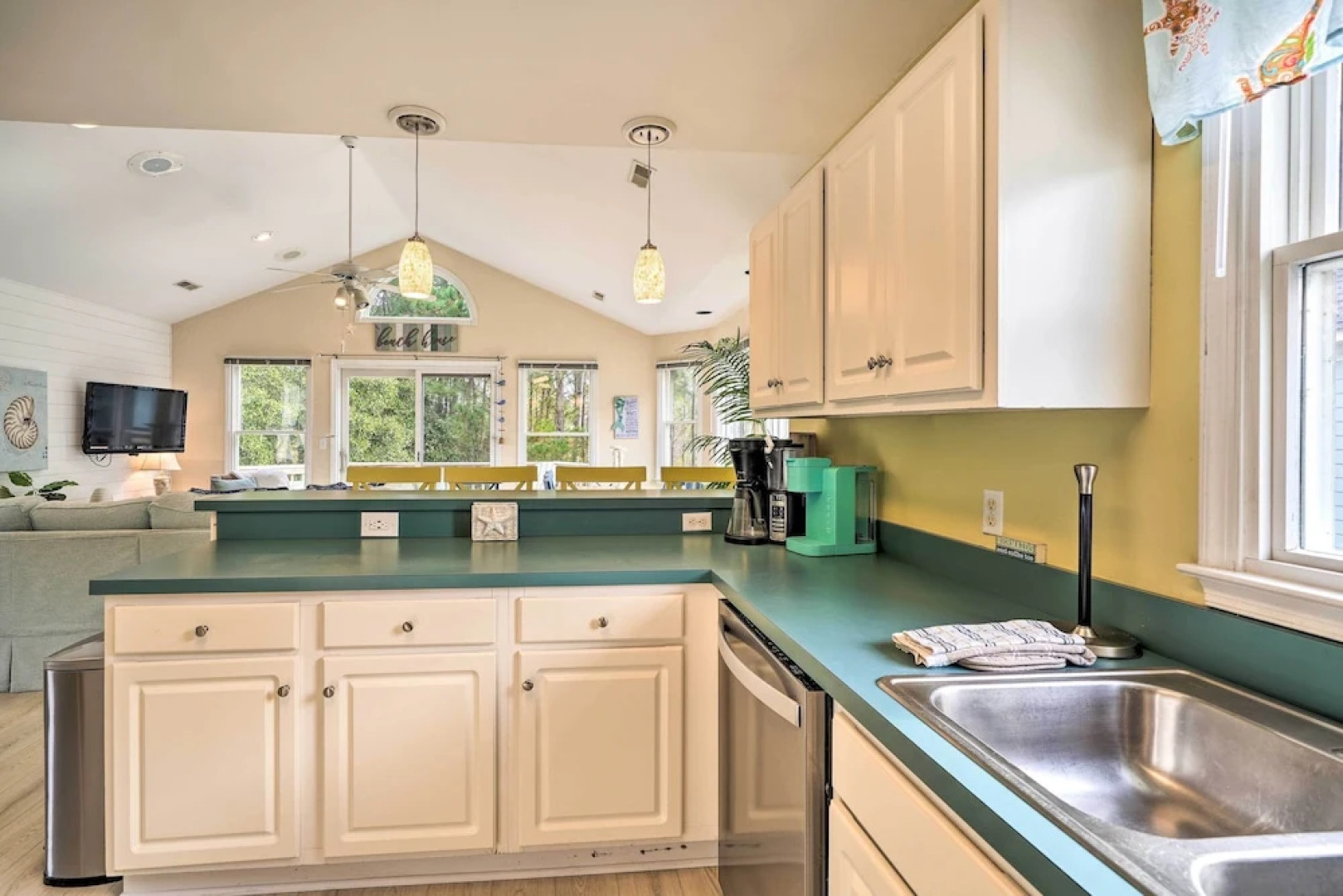 Coastal Home w/ Community Pool < 2 Miles to Beach!