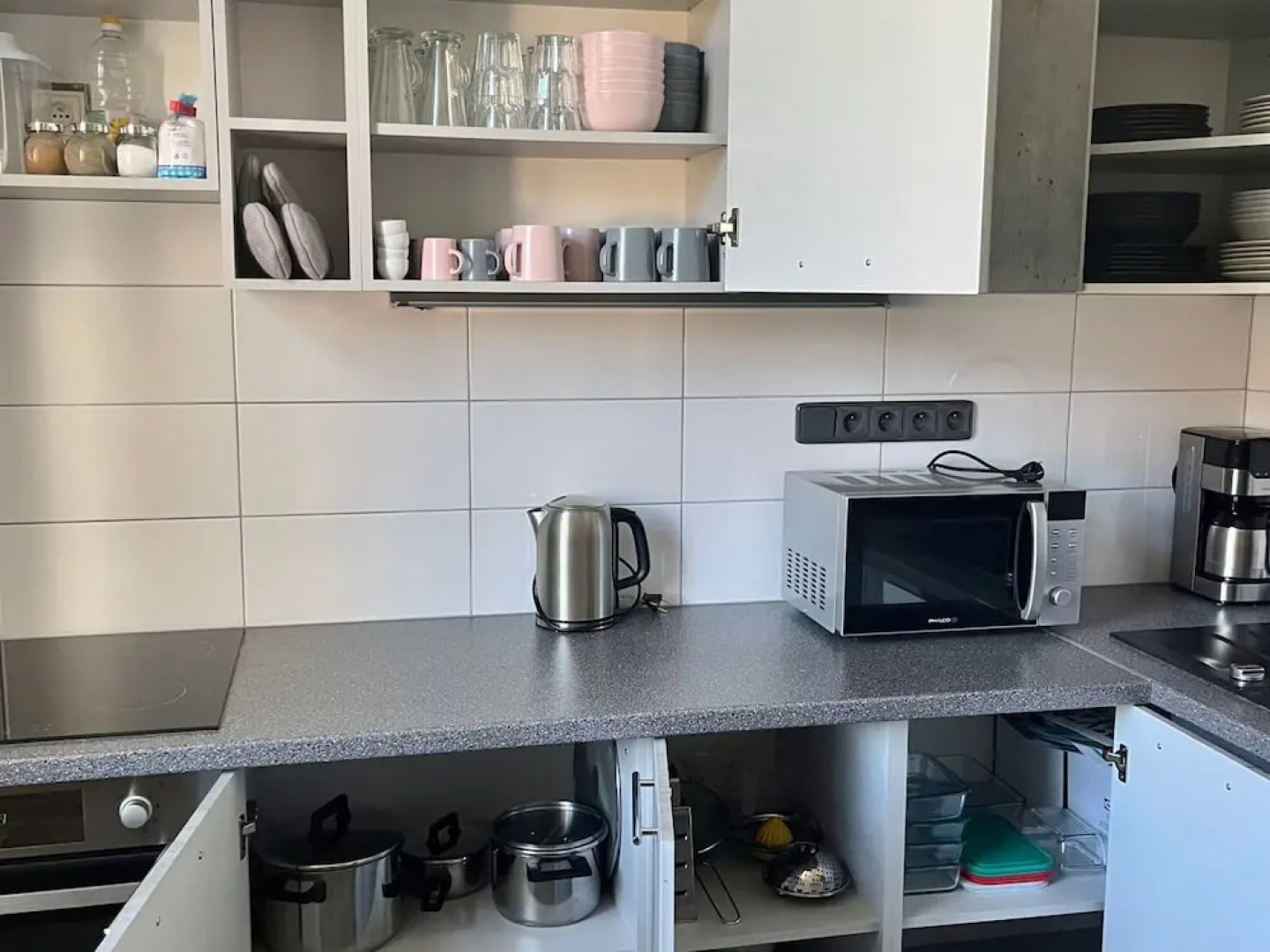 Spacious Holiday Home With Barbecue