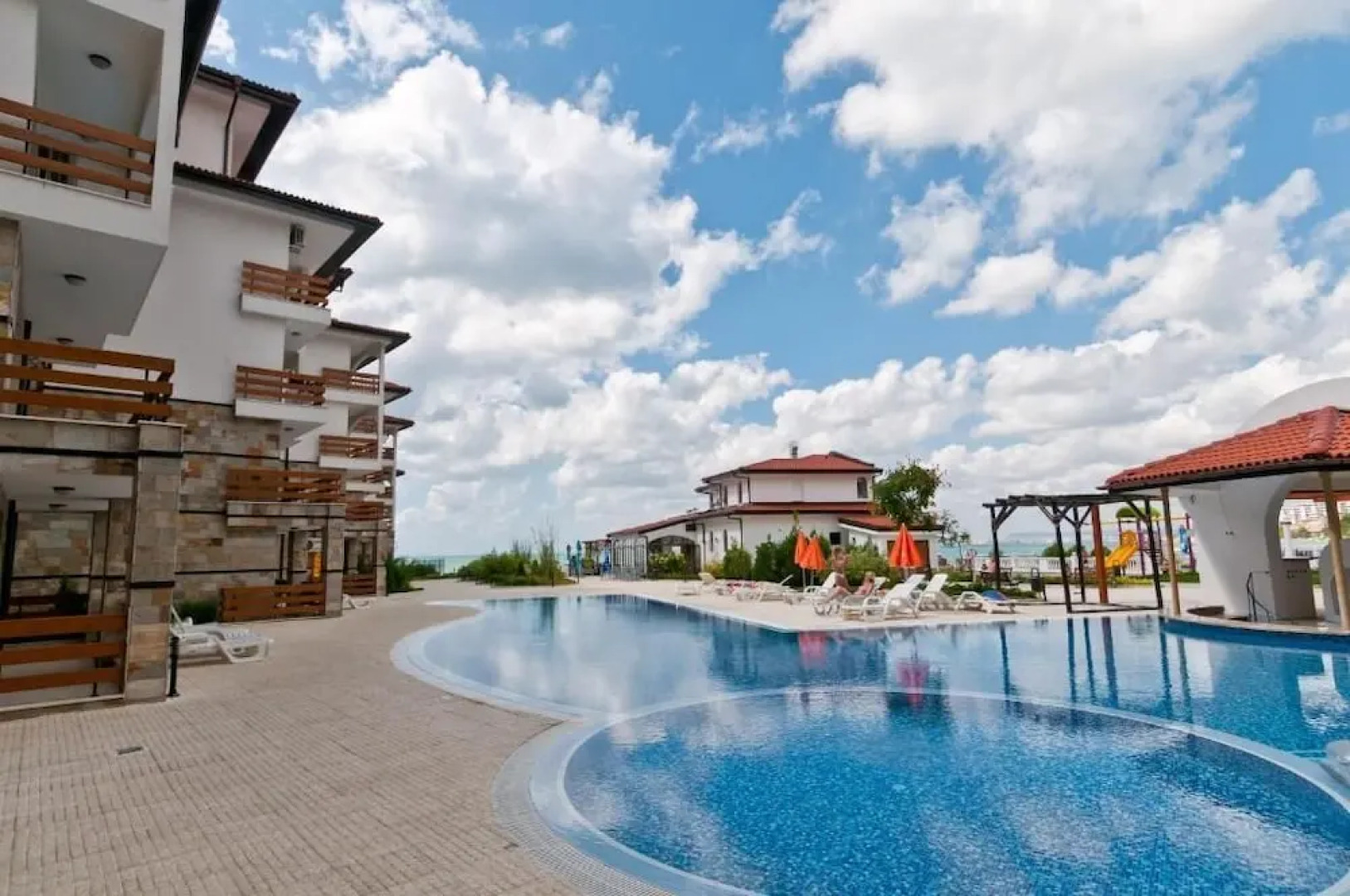 VM Apartments Robinson Beach