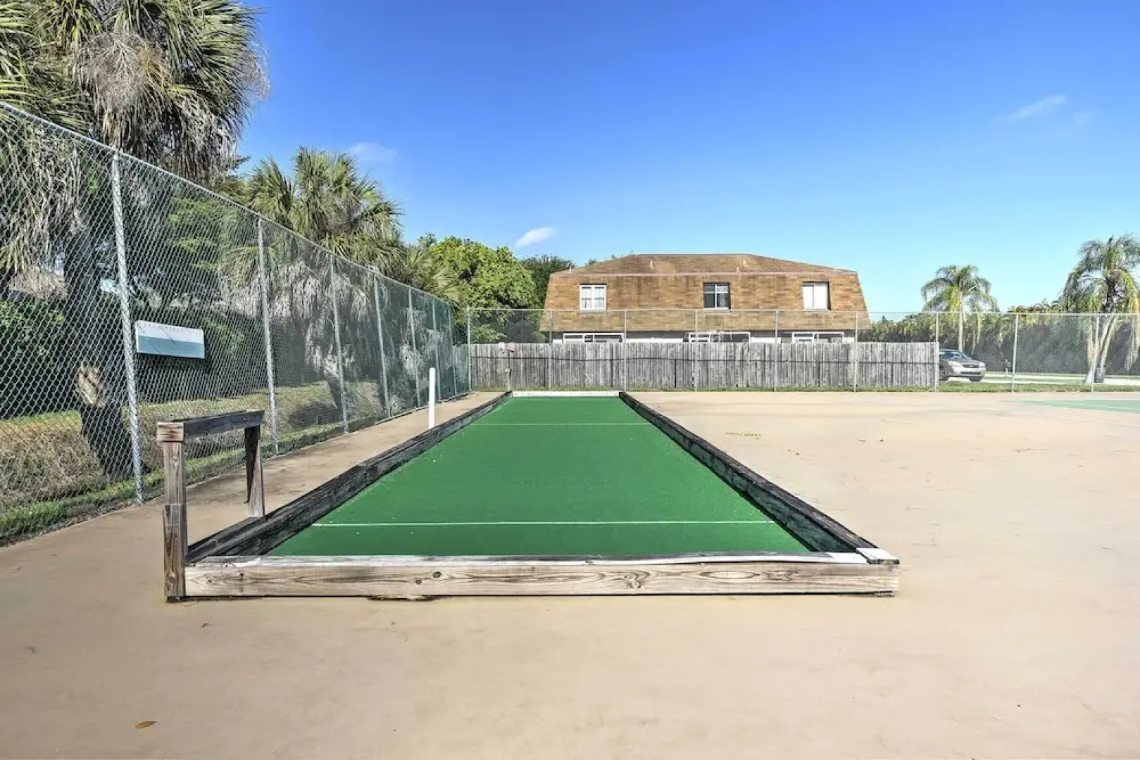 5 Mi to Fort Myers Beach: Condo w/ Private Lanai!