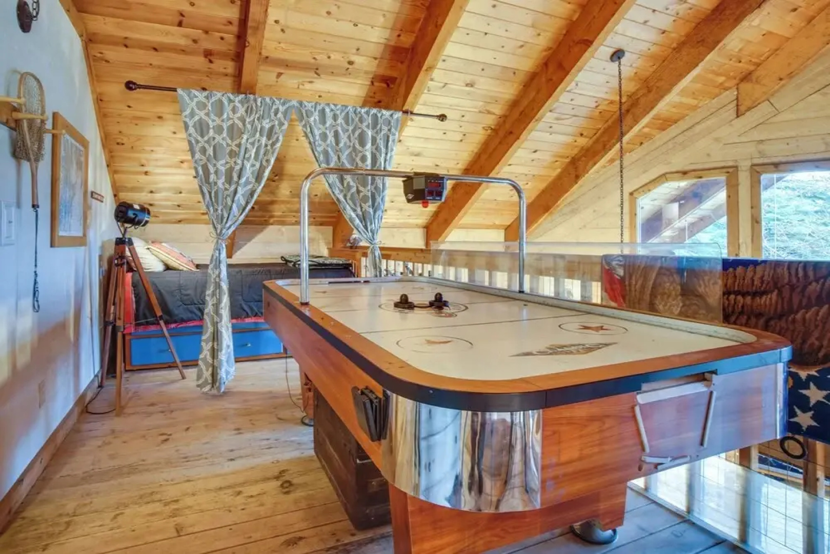 Tree-lined Mccall Cabin: Walk to Payette River!