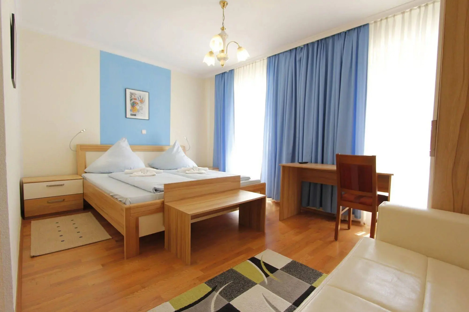 Hotel Restaurant Adria - Stuben