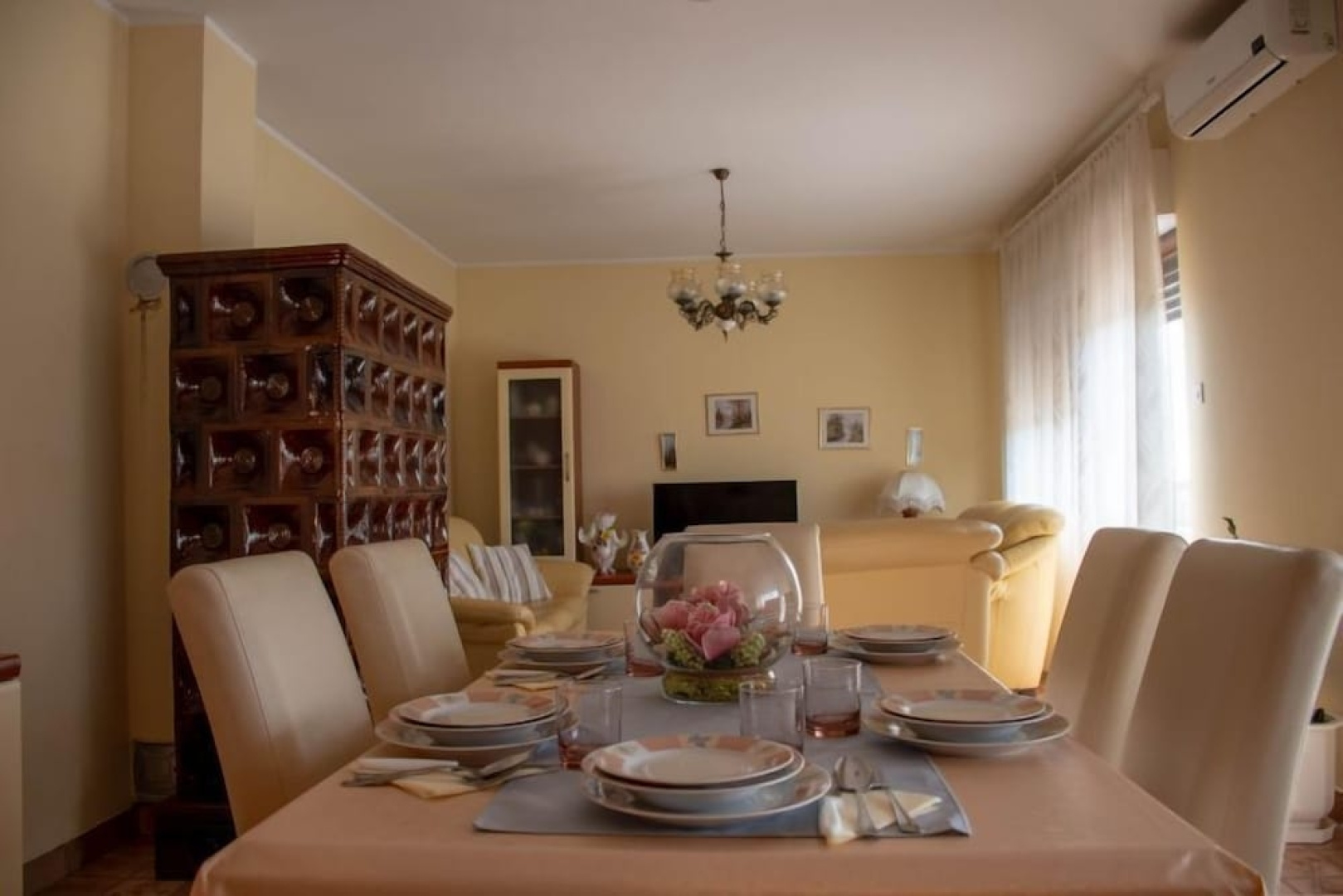 Three-bedroom Family apartment
