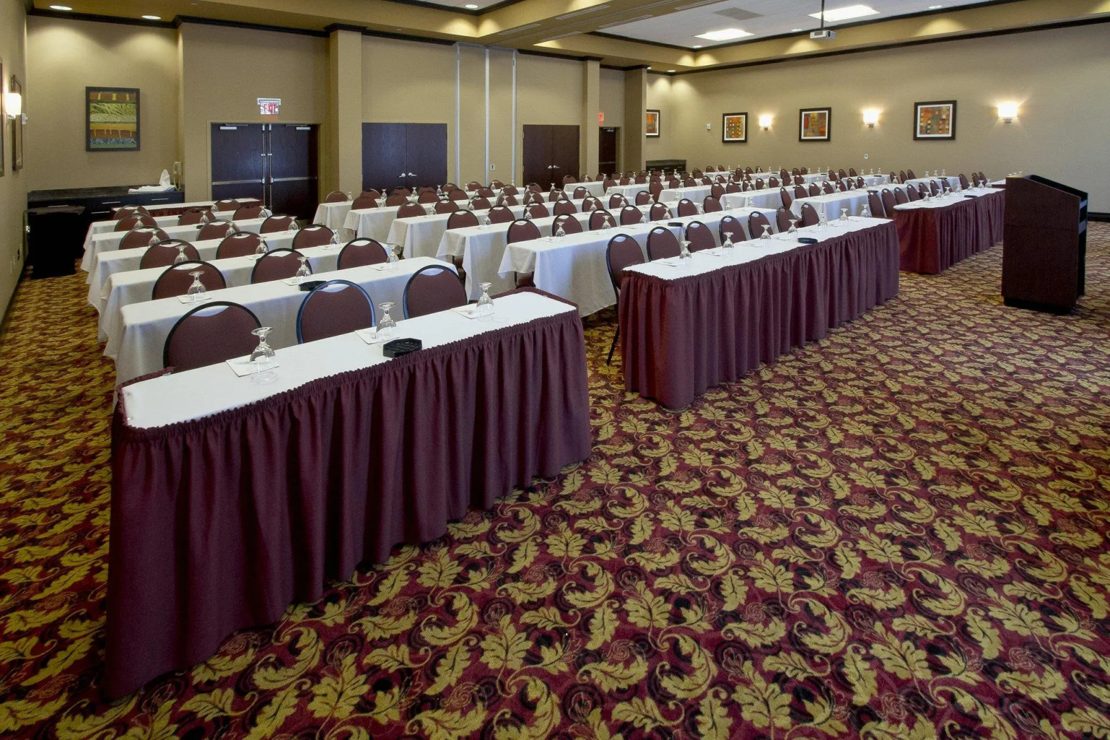 Embassy Suites Columbus-Airport