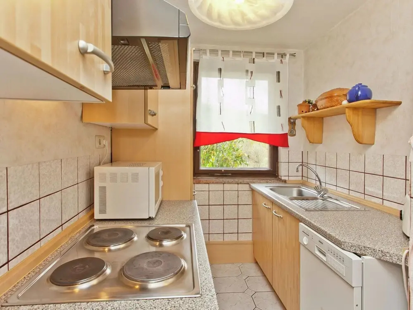 Detached Holiday Home With Wonderful View, Balcony and Garden