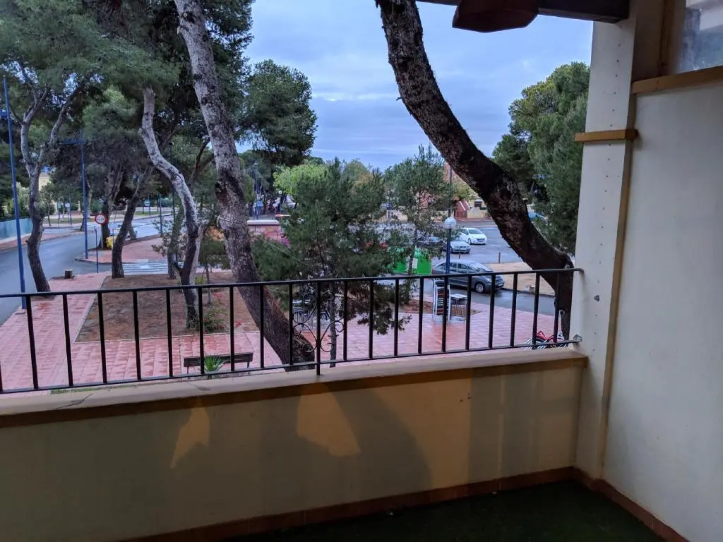 Beautiful 1 bedroom apartment in Roda, Los Alcazares. Larger than average.