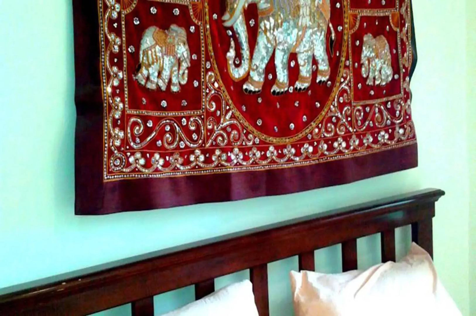 Cliff Cottage Resort