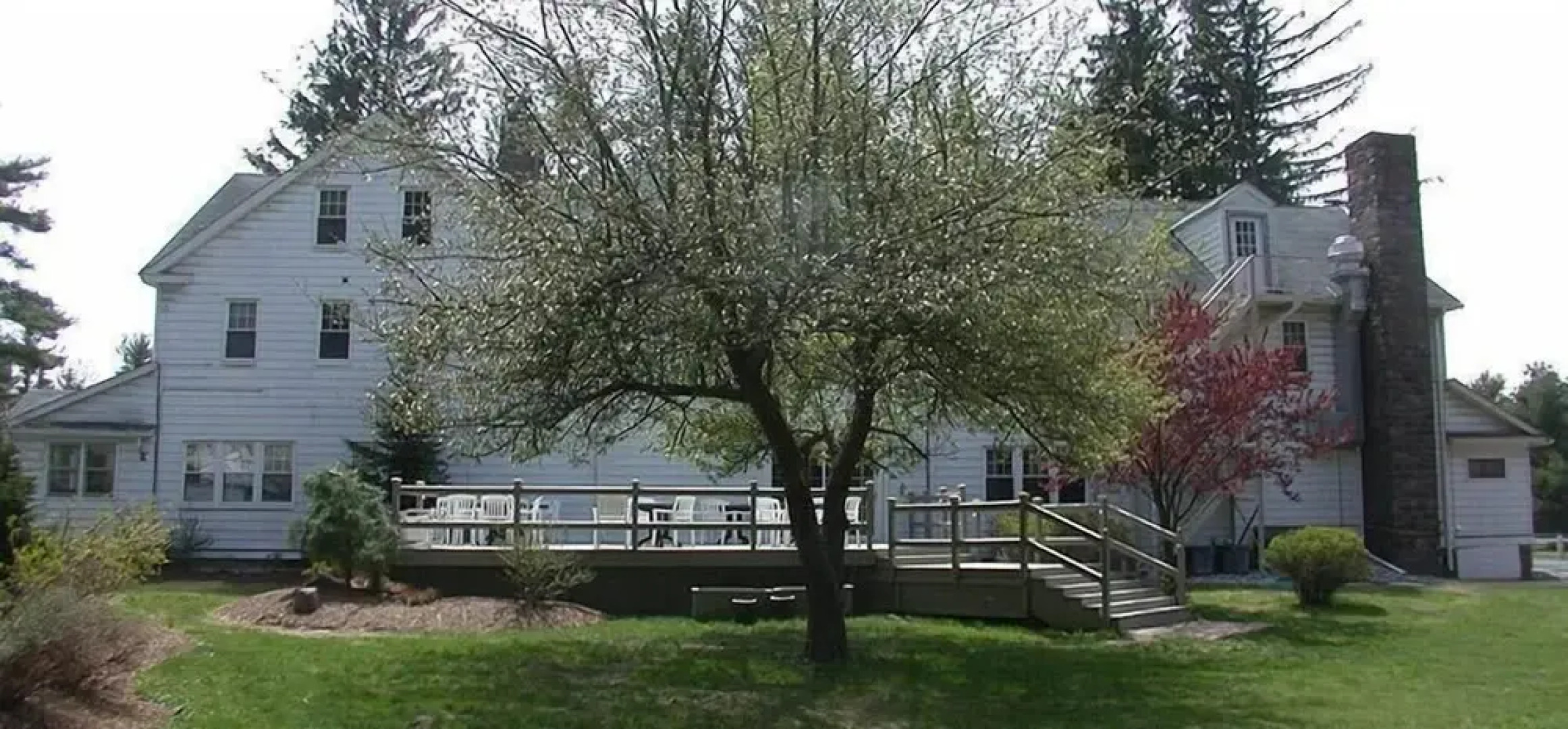 Mountaintop Lodge at Lake Naomi