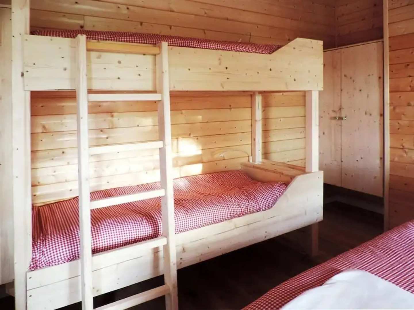 Evolution Wood Accommodation