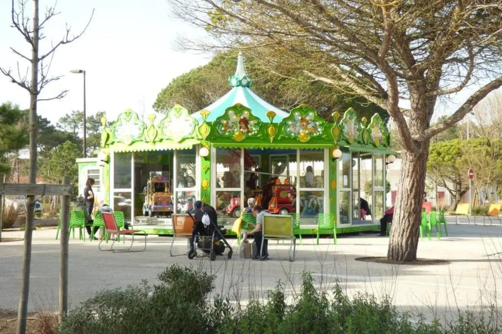 LE BOUCALAIS, classé 3 étoiles, Appart T3, lac à 200m, océan à 800m à VIEUX-BOUCAU