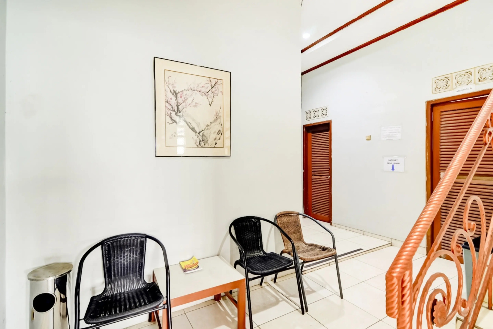 OYO 90048 Teratai Bekasi Guesthouse