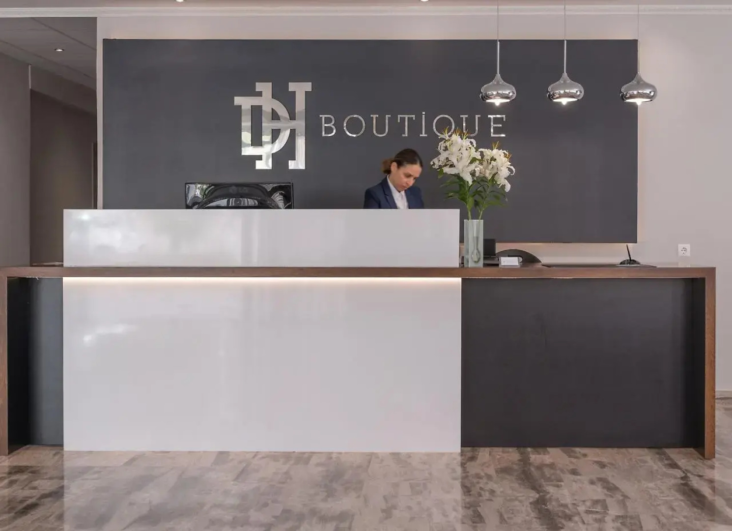 Dore Hotel
