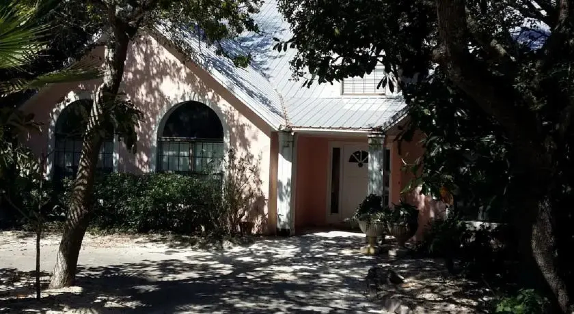 Azalea House