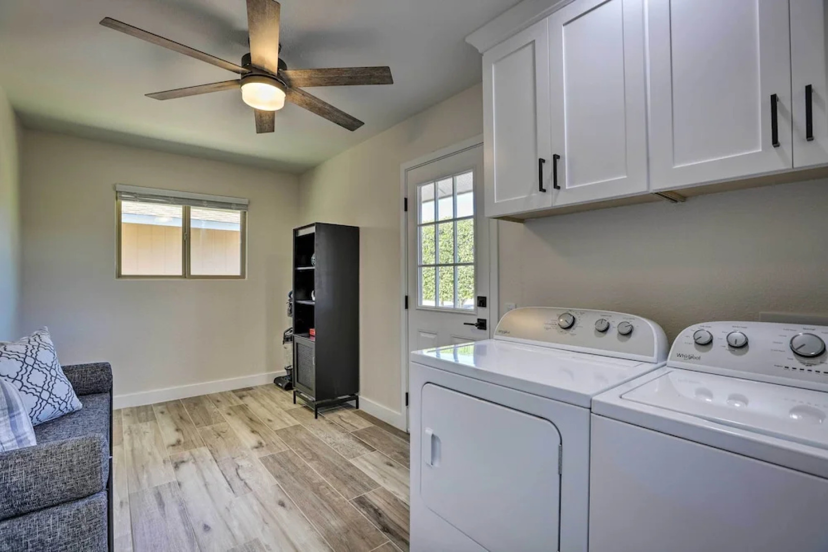 Putting Green, Grill: Home in Sun City West!