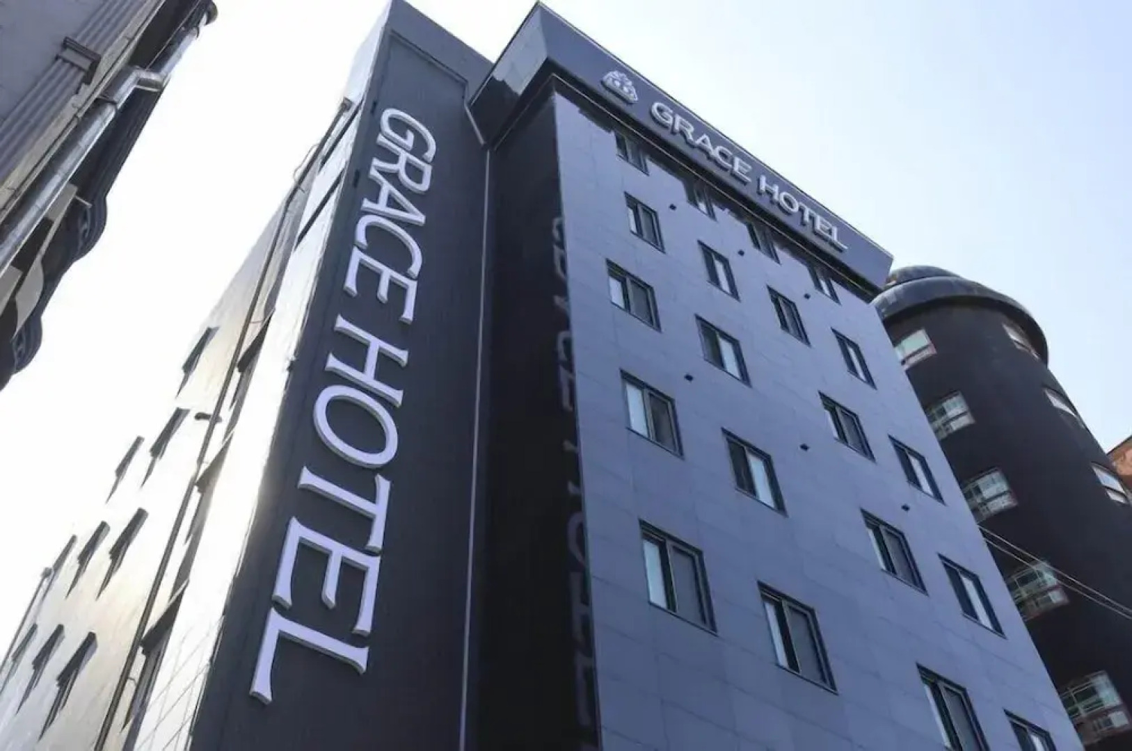 Cheonan Grace Hotel