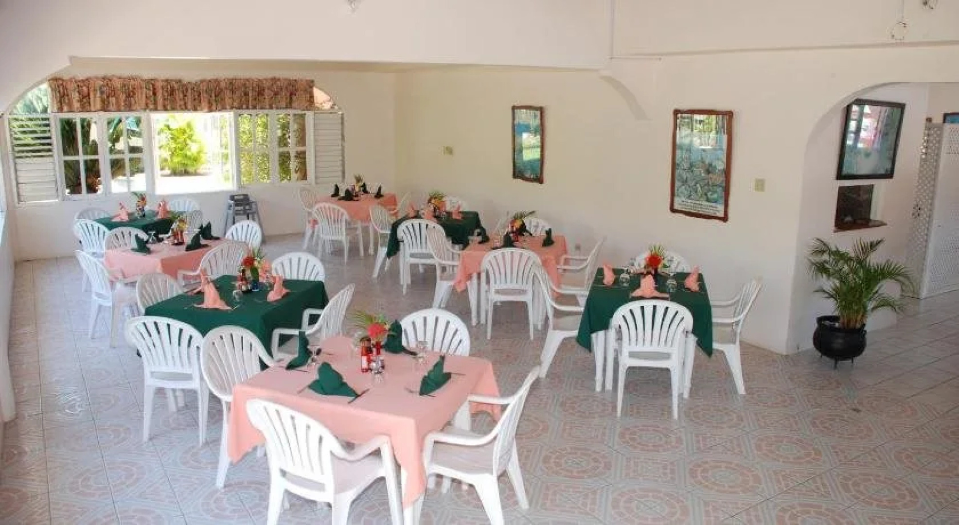 Shields Negril Villas