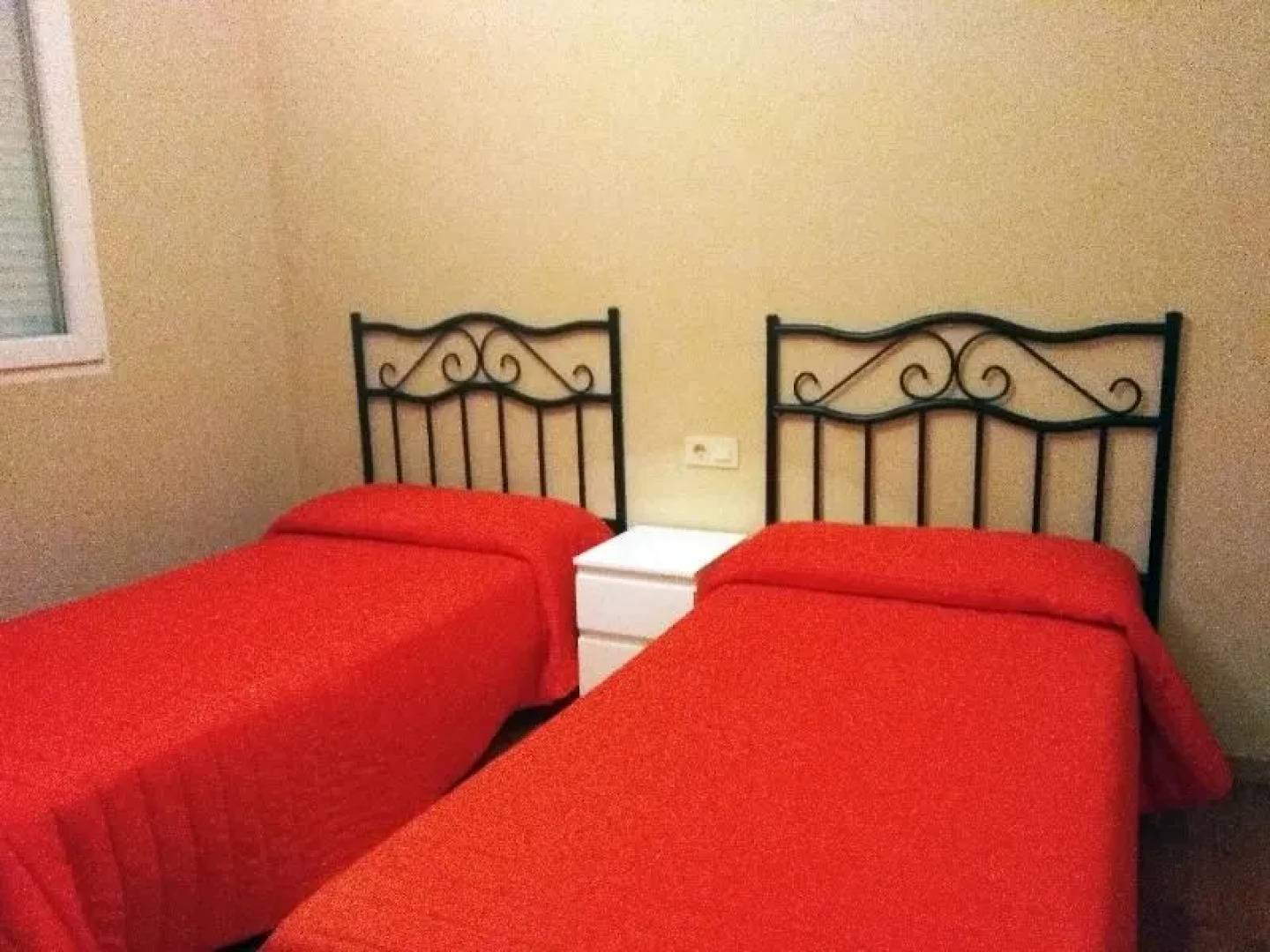 Apartamentos Playa De Las Catedrales 3000