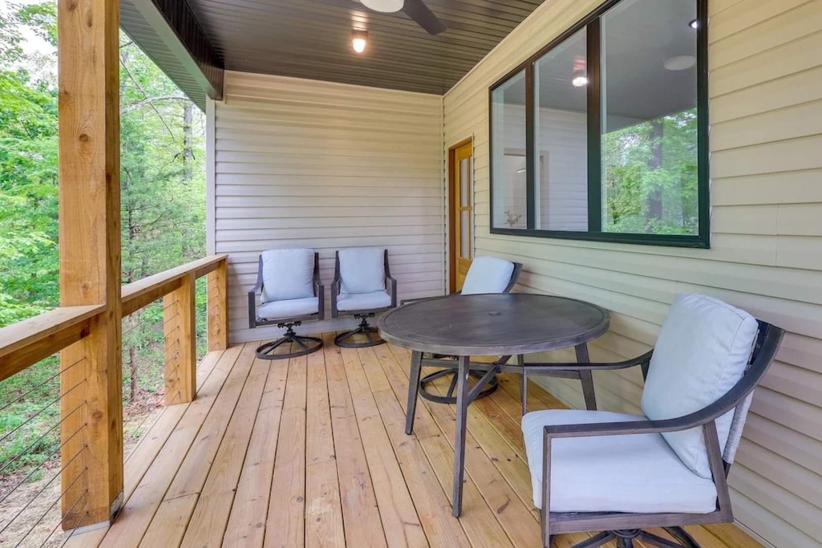 Bella Vista Vacation Rental on The Back 40 Trail!