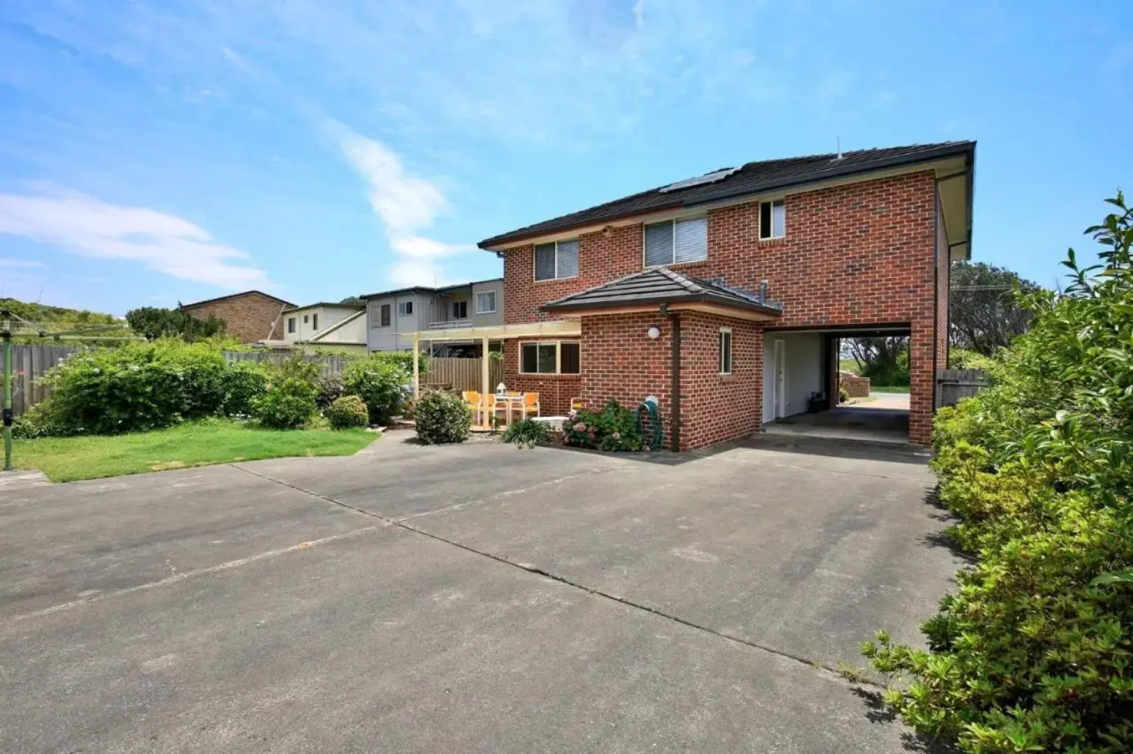 The Crescent - Pet Friendly - 1 Min To Beach