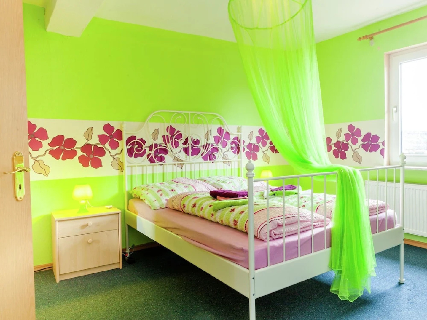 Luxurious Holiday Home in Hulsa Near Forest