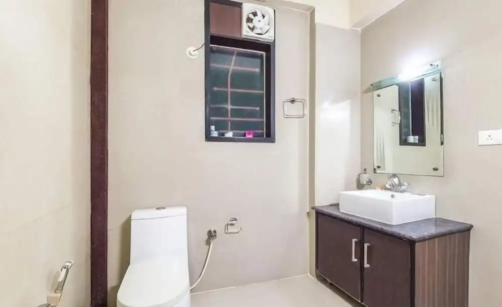 Sai Maa Hotel and Residency