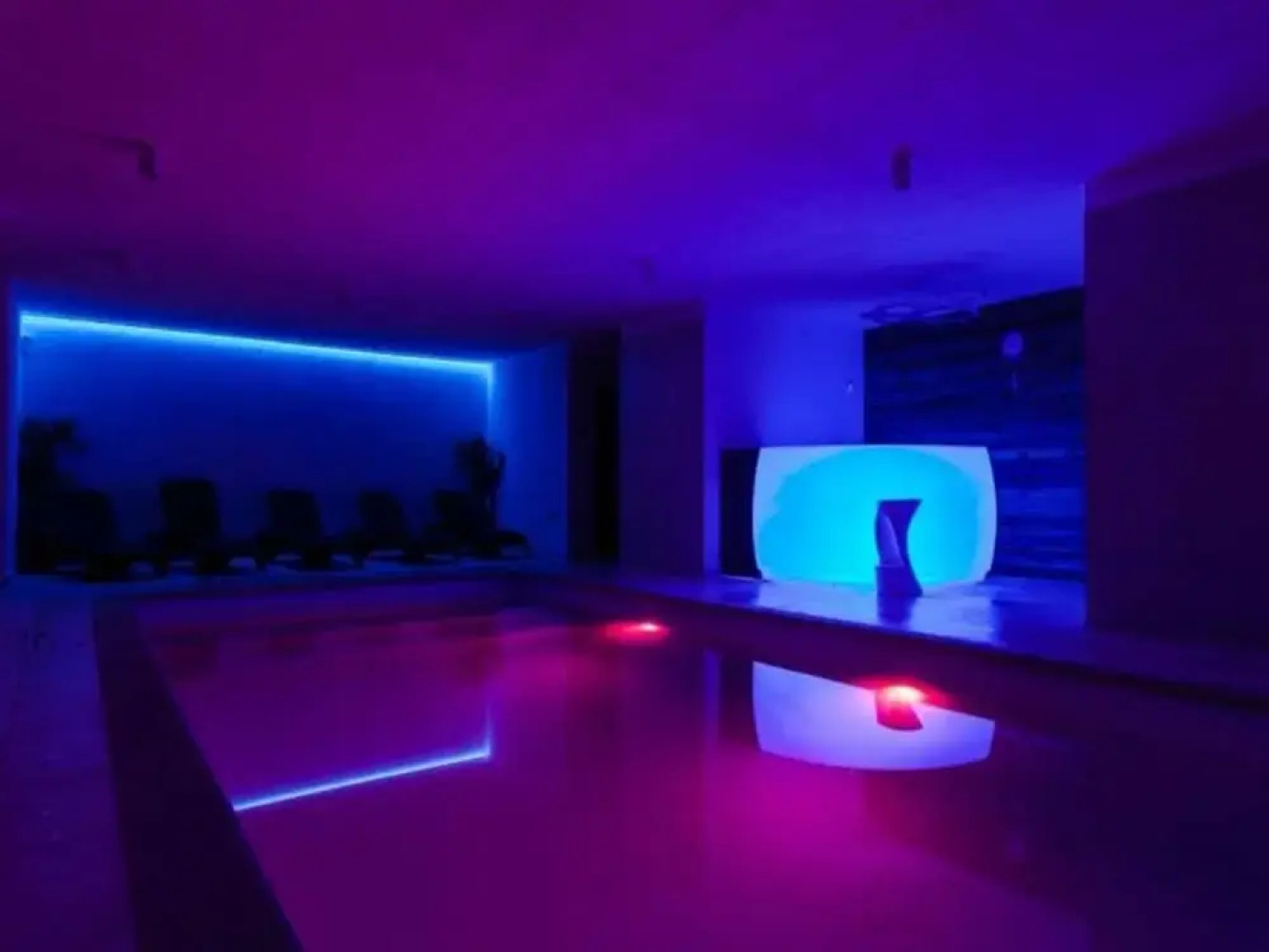 Comfortable Villa With Pool