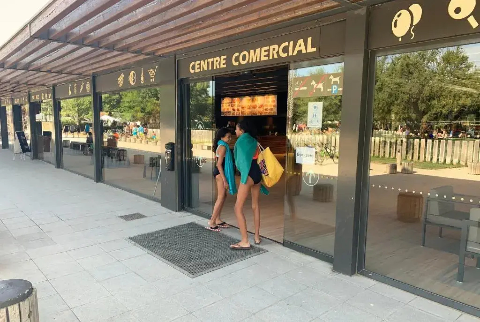 Empuriabrava 500m de la plage de la Rubina